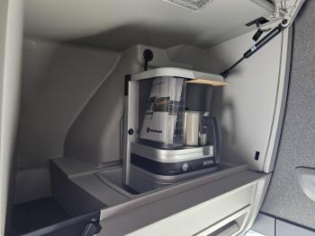 S660 V8 6x2 BOOGIE / RETARDER / FULL AIR SUSPENSION